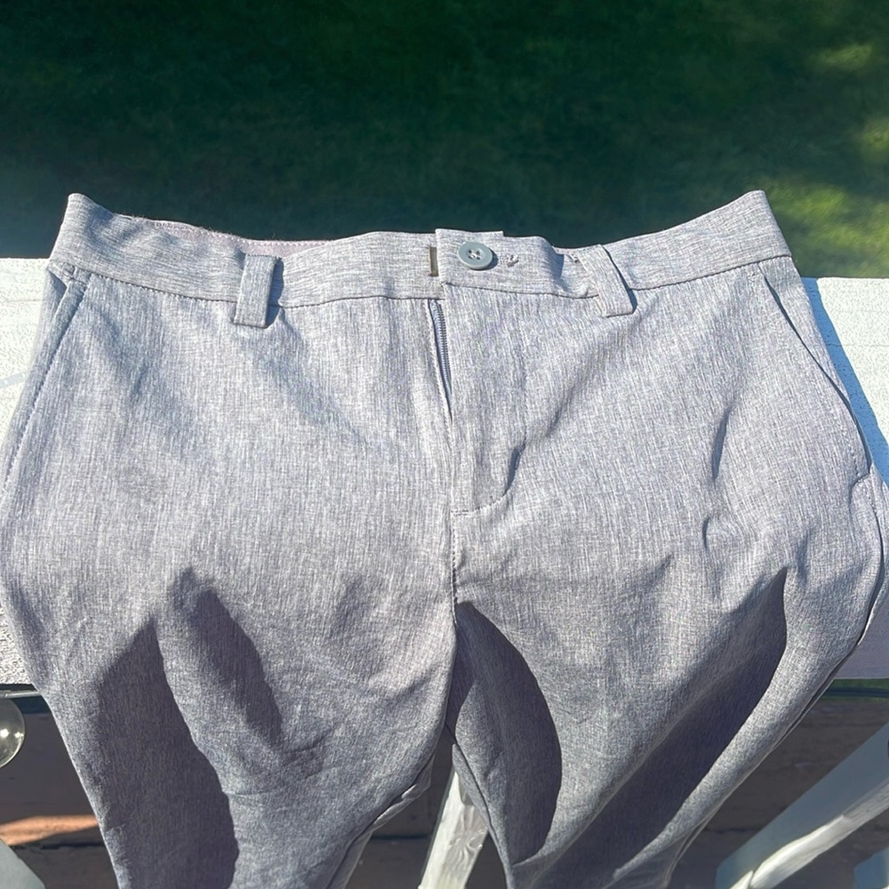 Vineyard Vine Boys Ultimate grey lightweight  performance  pants